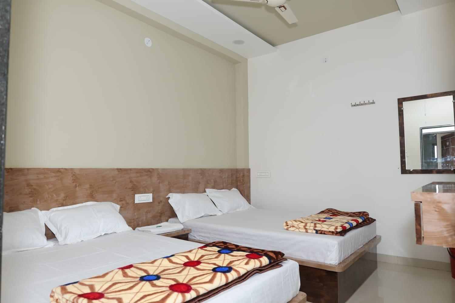 Shree Jyotirlinga Residency Hotel Ellora ภายนอก รูปภาพ