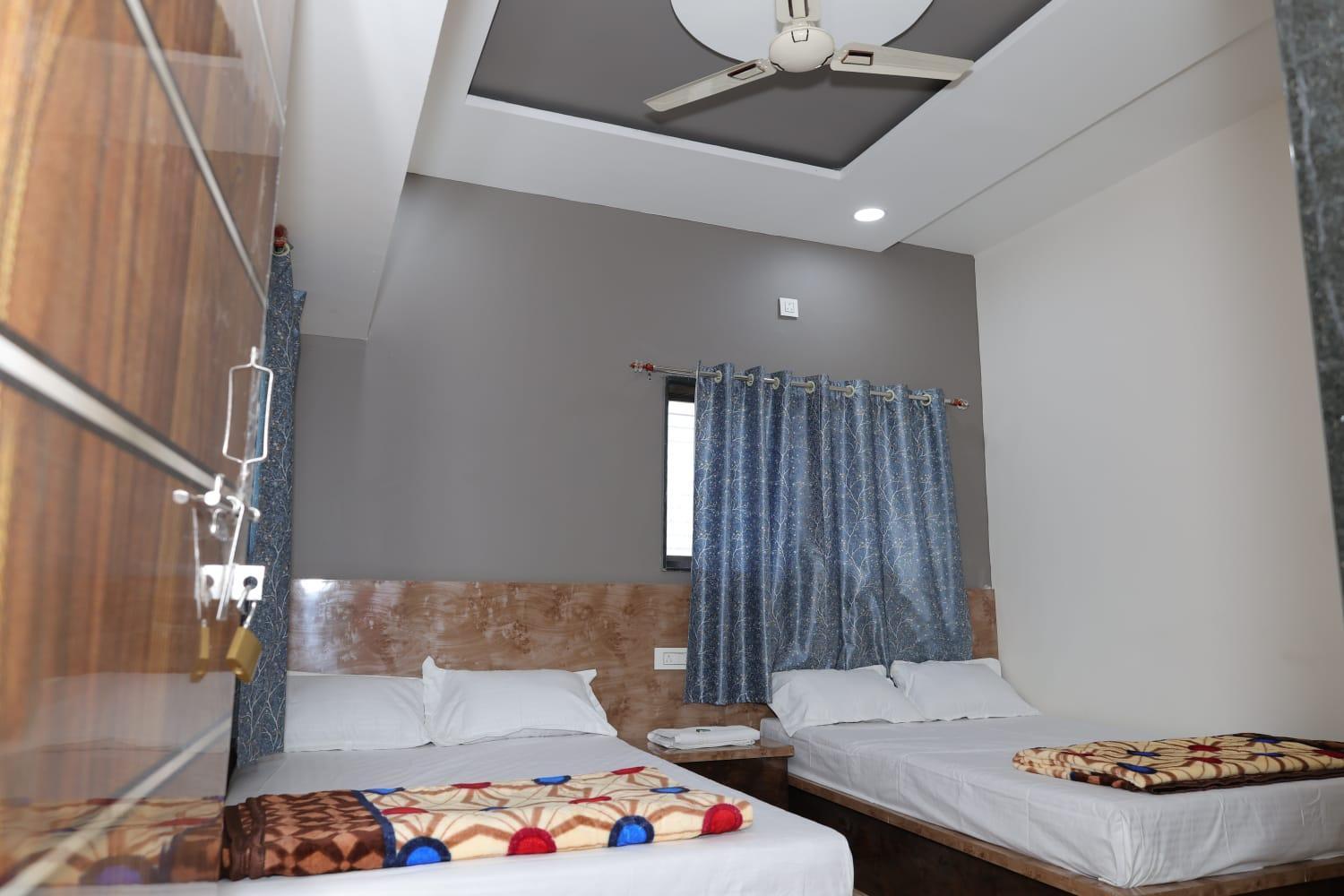 Shree Jyotirlinga Residency Hotel Ellora ภายนอก รูปภาพ