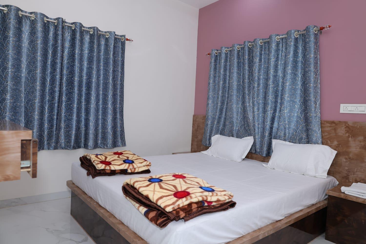 Shree Jyotirlinga Residency Hotel Ellora ภายนอก รูปภาพ