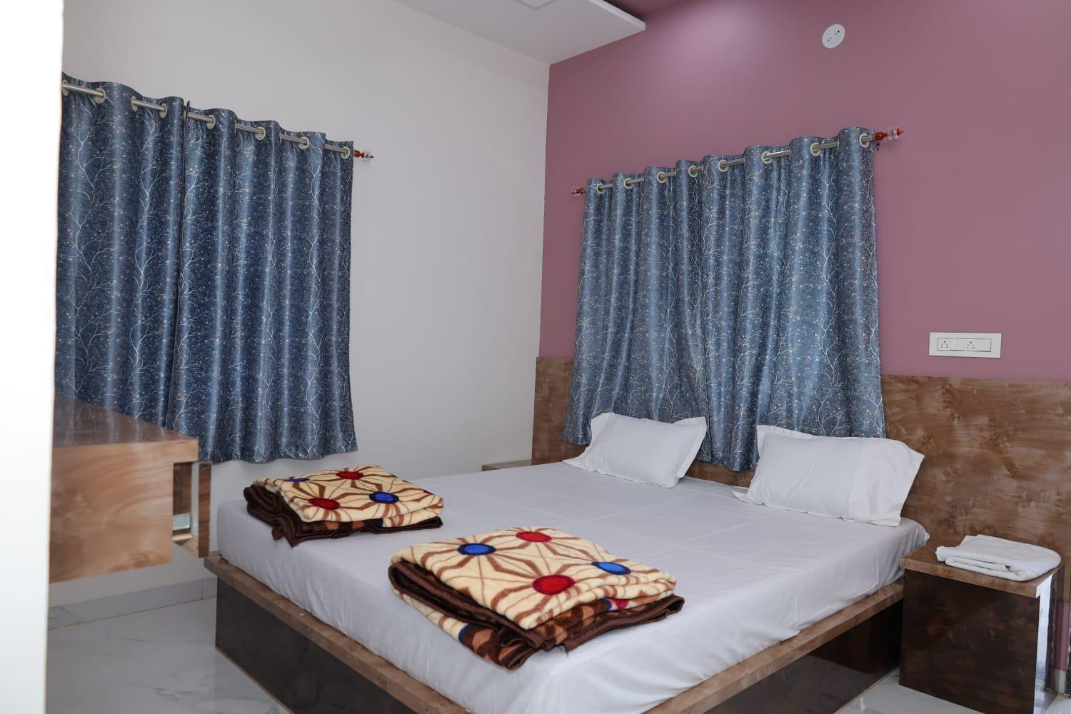 Shree Jyotirlinga Residency Hotel Ellora ภายนอก รูปภาพ